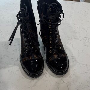 LV Women's Boots size 8